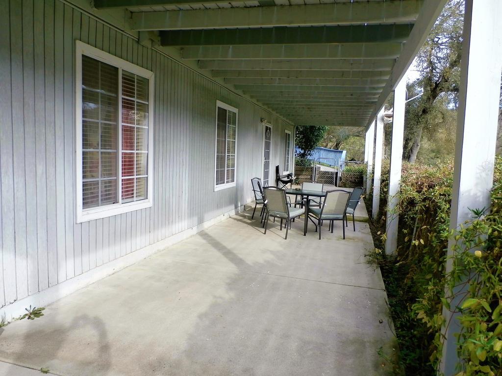 Charming Downstairs Unit Apartment Oakhurst Exterior photo